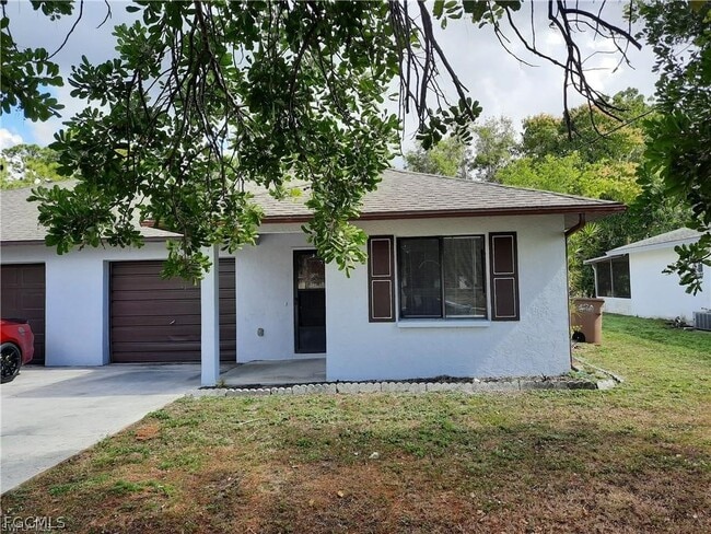 Building Photo - 937 SE 24th Ave