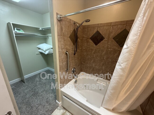 Building Photo - 5775 W 29th St