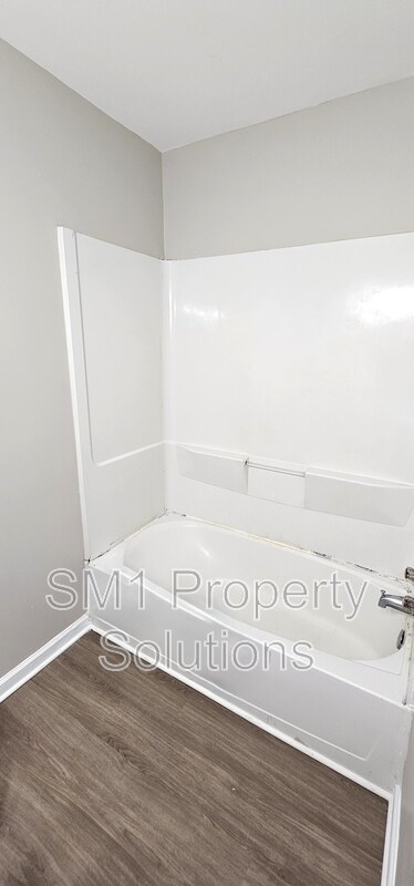 Building Photo - 4214 Kildare Dr