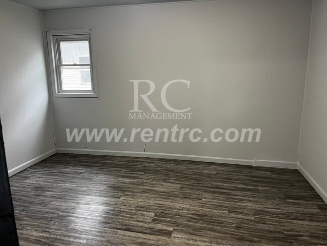 Building Photo - 2609 Cannon-