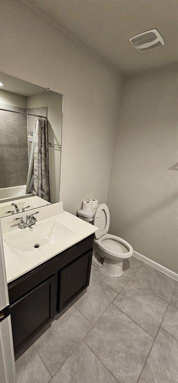 Building Photo - 7519 Highland Chase Dr