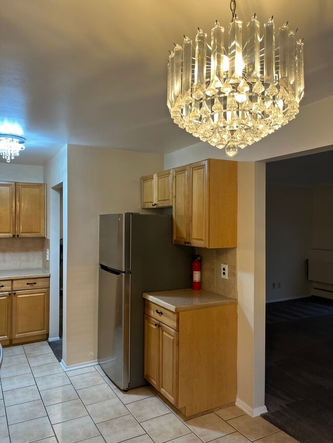 Building Photo - 1515 Cherboneau Pl