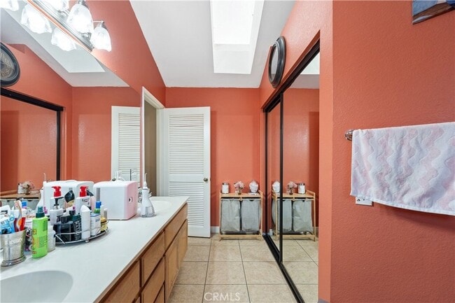 Building Photo - 7726 Whitney Dr