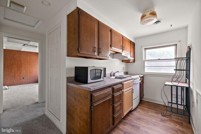 Building Photo - 3316 Silverside Rd