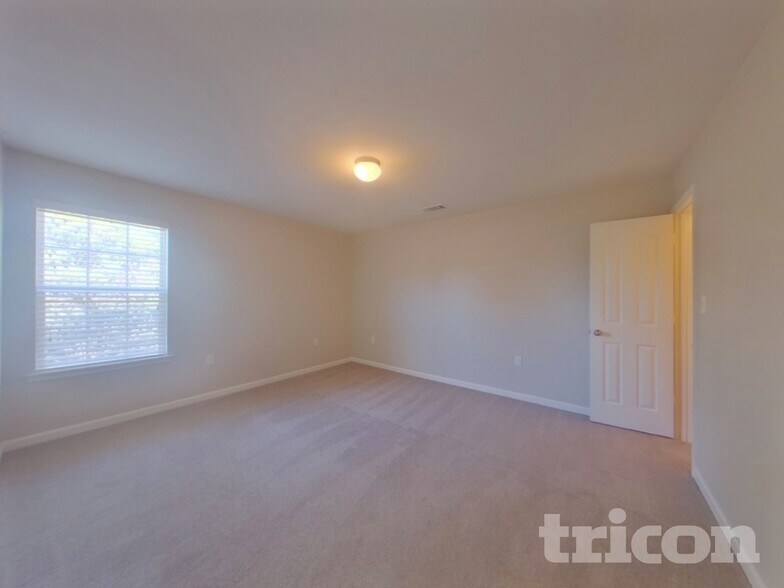 Building Photo - 3667 Hope Marian St