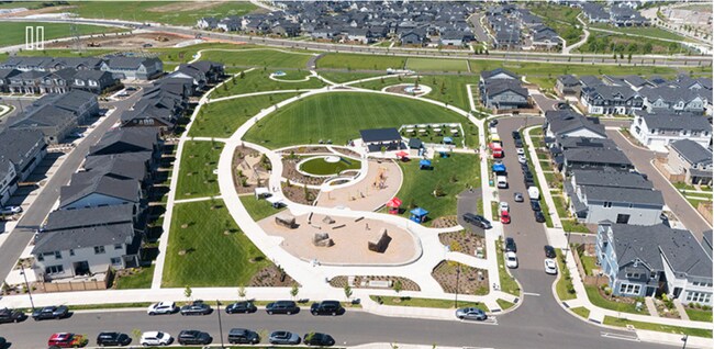 Building Photo - 7743 SE Kinnaman St