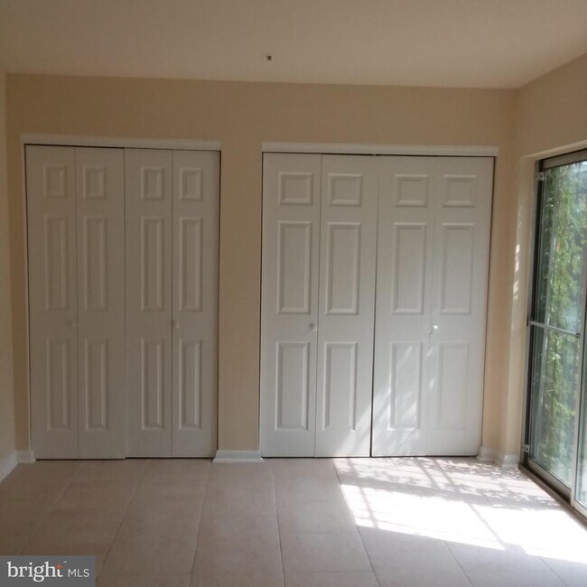 Building Photo - 3610 Monte Carlo Pl