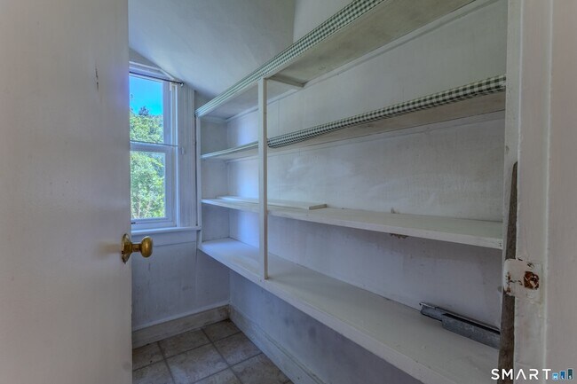 Building Photo - 29 8th St