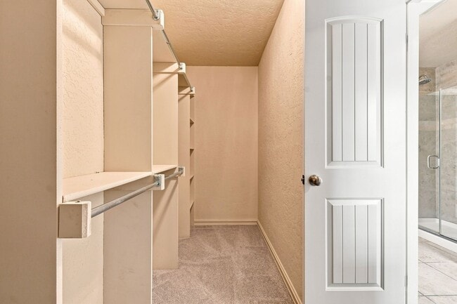 Building Photo - 10724 Masters Cir