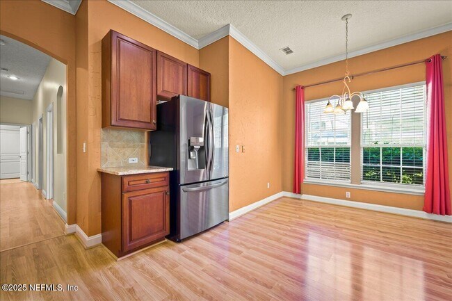 Building Photo - 1028 Meadow View Ln