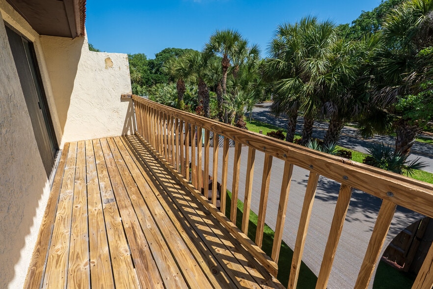 Building Photo - 8712 Bay Ct
