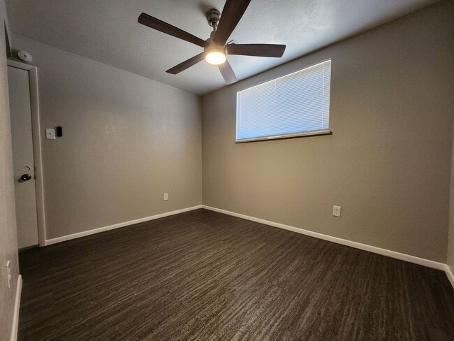 Building Photo - 3501 Baltimore Ave