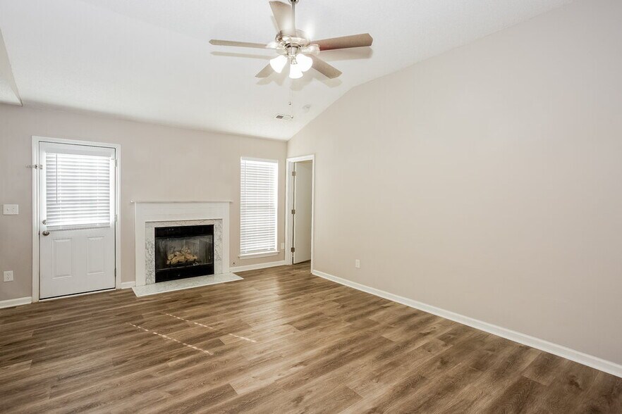 Building Photo - 10404 Milstead Ct