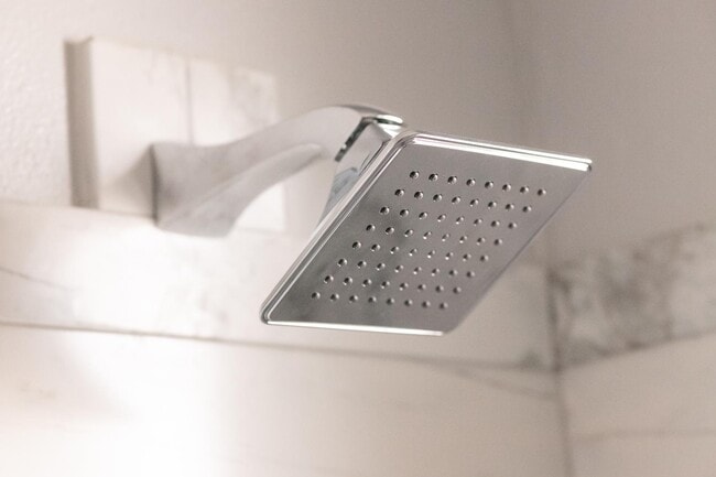 Building Photo - 1712 House Ave