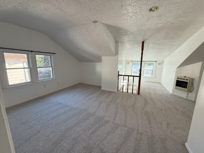 Building Photo - 3347 W 131st St