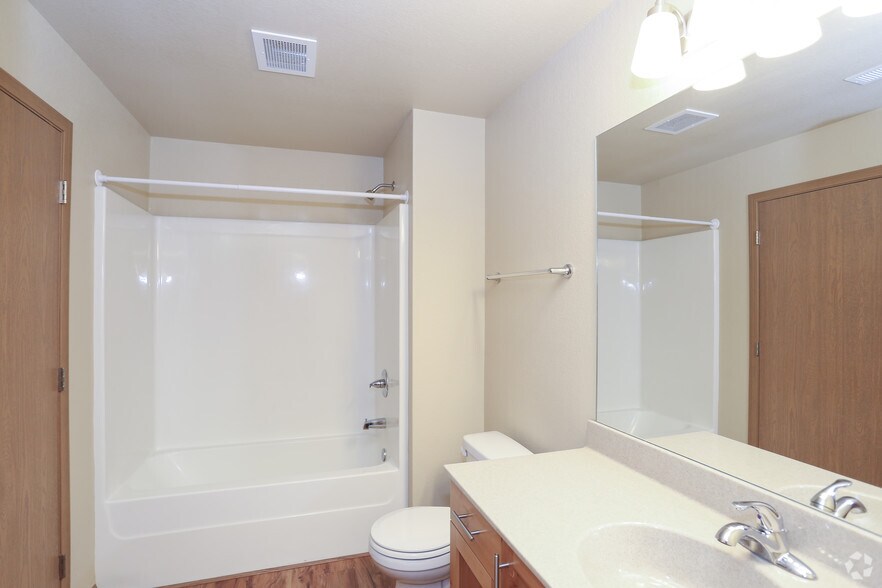 Moro Street Apartments 914 Moro 914 Moro St Manhattan KS 66502