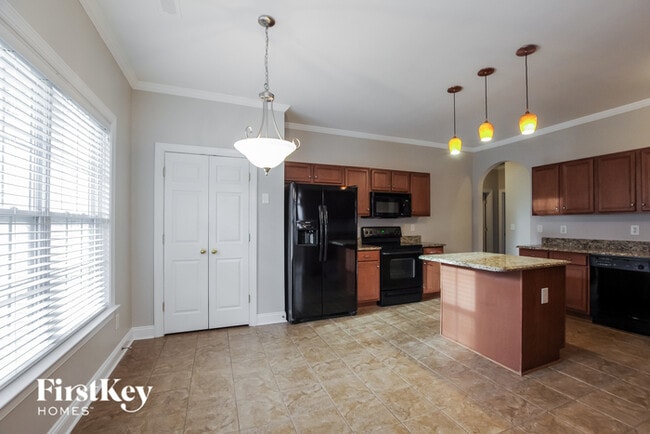 Building Photo - 6005 Filly Dr