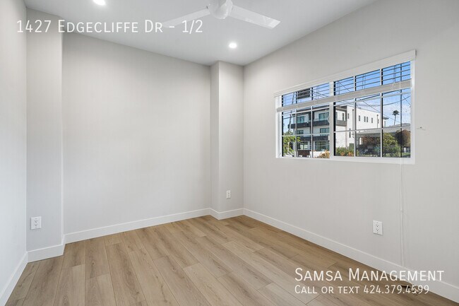 Building Photo - 1427 Edgecliffe Dr
