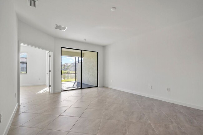 Building Photo - 14107 Winding Cedar Wy