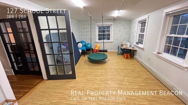 Building Photo - Dream House for Rent - Lebanon, NH