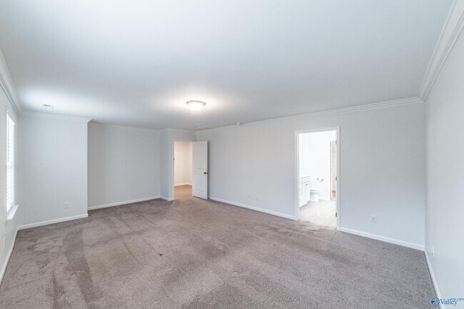 Building Photo - 15036 Lakeside Trail SW