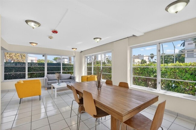 Building Photo - 1428 Euclid Ave