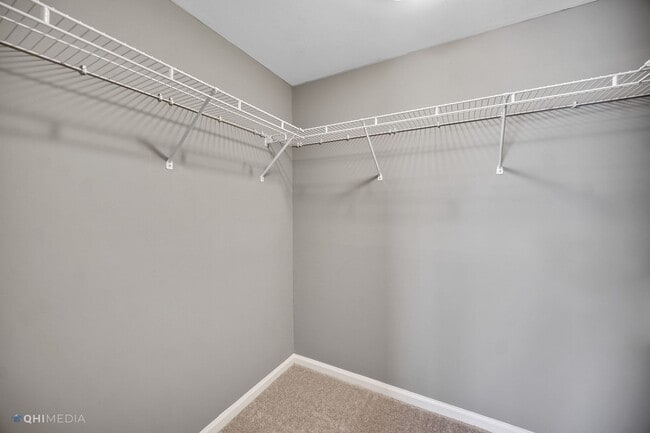 Building Photo - 1730 W Terra Cotta Pl