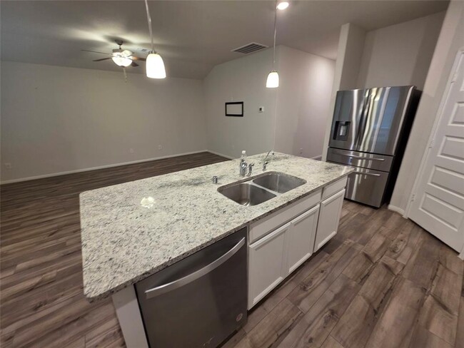 Building Photo - 229 Cresta Cv Ct