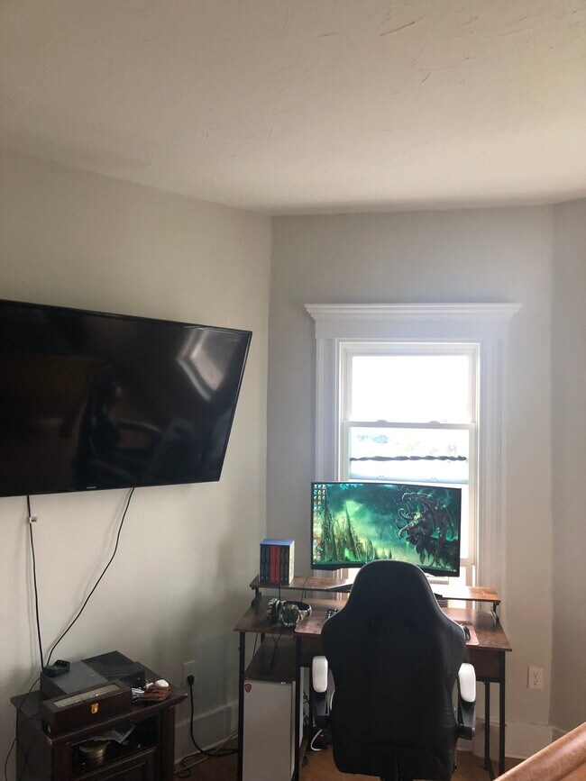 Building Photo - 87 Marlborough St