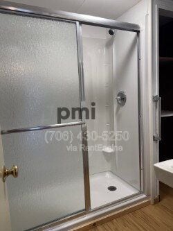 Building Photo - 687 Ada St