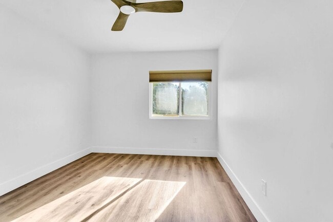 Building Photo - Beautiful single family home in Rancho Penasquitos! Available immediately!