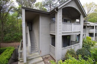 Building Photo - Charming 2-Bedroom, 2-Bath Home in Village...