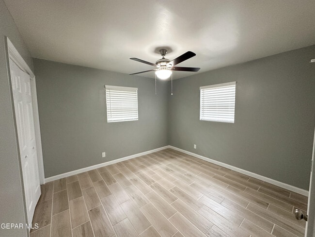 Building Photo - 3405 Hixson Street