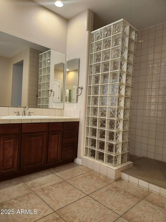 Building Photo - 26787 N 90th Dr