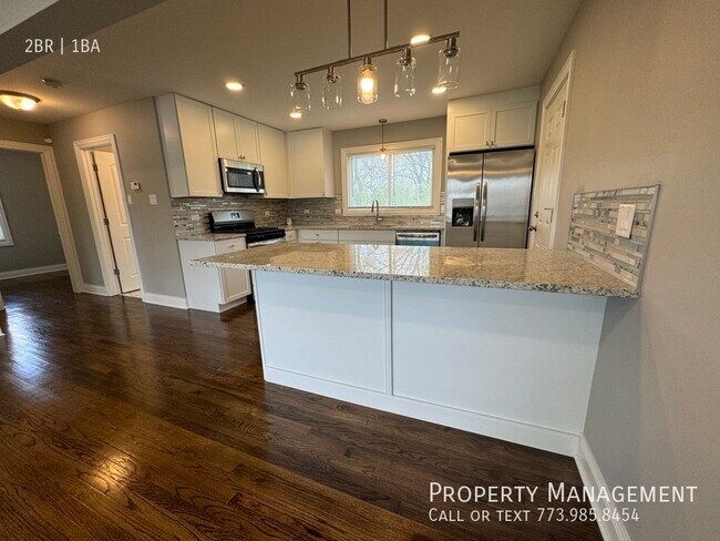 Building Photo - Alsip Area Completely Updated Ranch House ...
