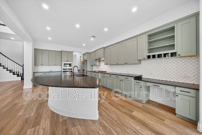 Building Photo - 14122 Sam Houston Way