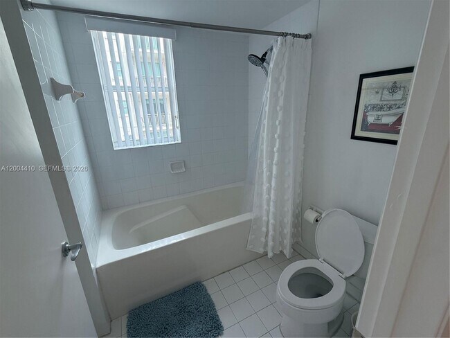 Building Photo - 7275 SW 89th St