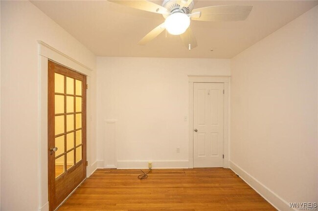 Building Photo - 114 Ashland Ave