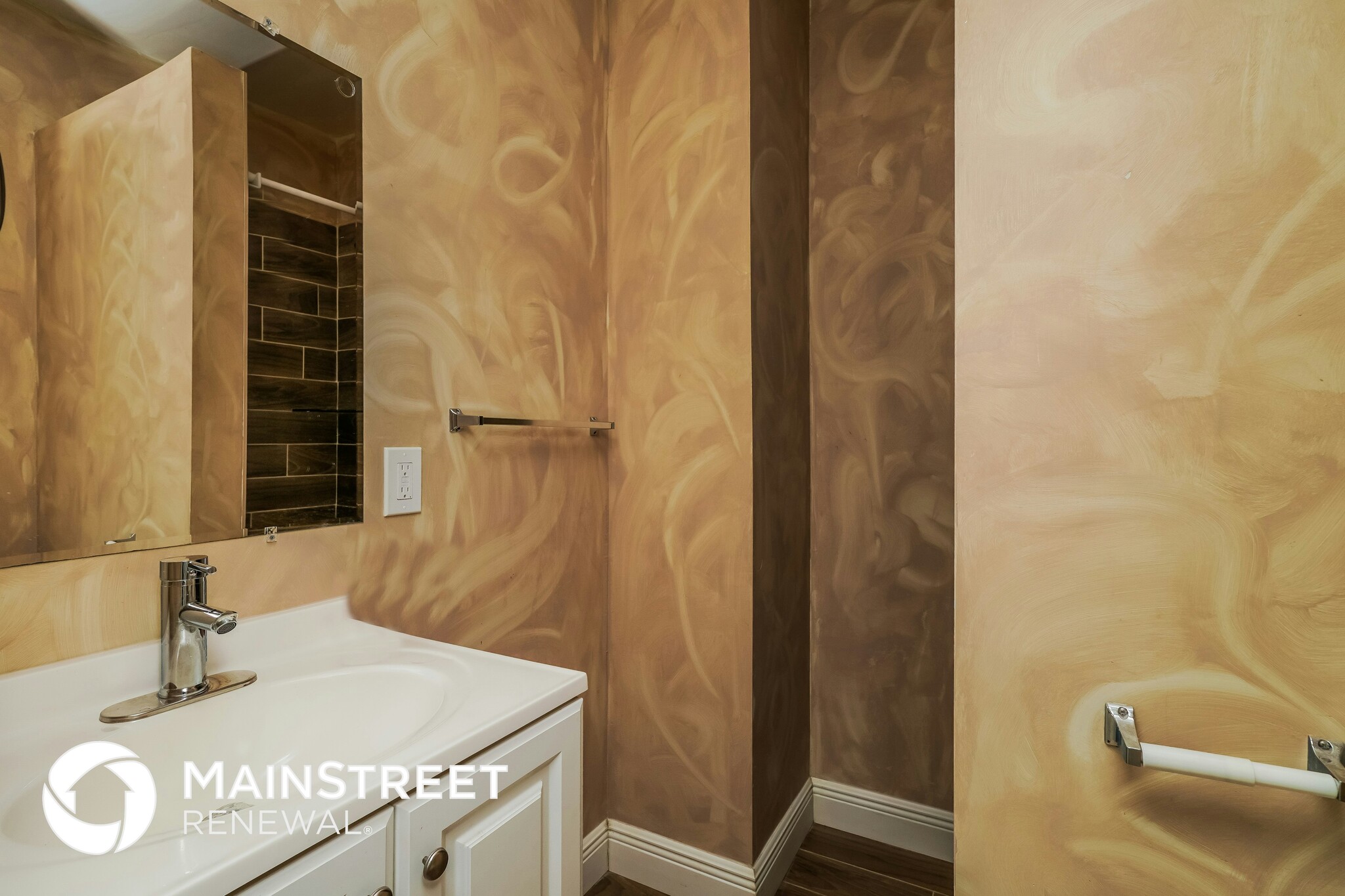 Building Photo - 107 Quintard Ave