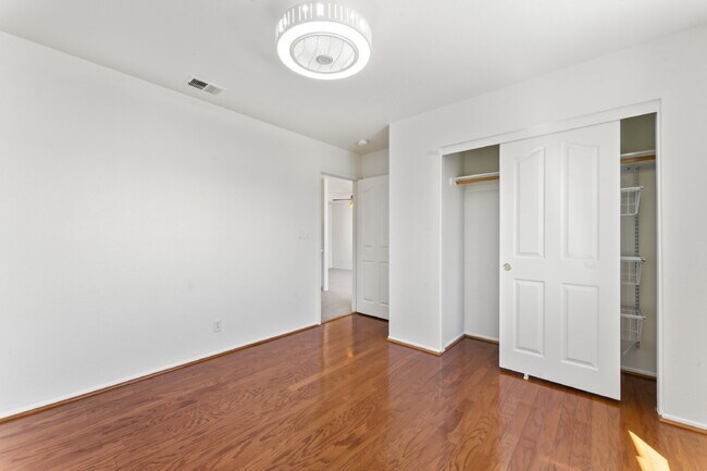 Building Photo - 2814 Caruso Ln