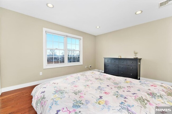 Building Photo - 210 Hackensack St