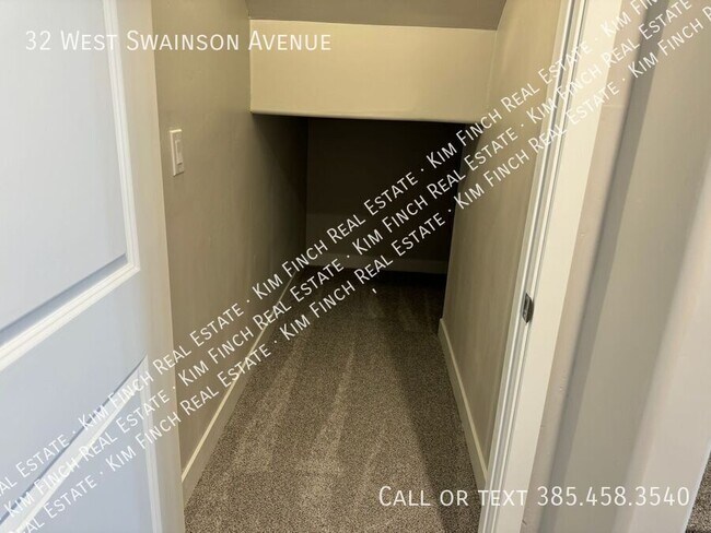 Building Photo - 32 W Swainson Ave