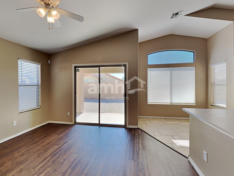 Building Photo - 3012 S 257th Dr