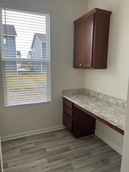 Building Photo - 151 Figleaf Ln