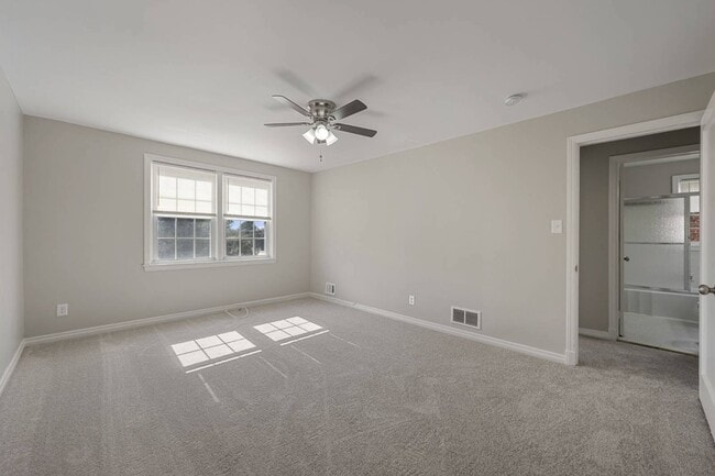 Building Photo - 1728 Aberdeen Rd