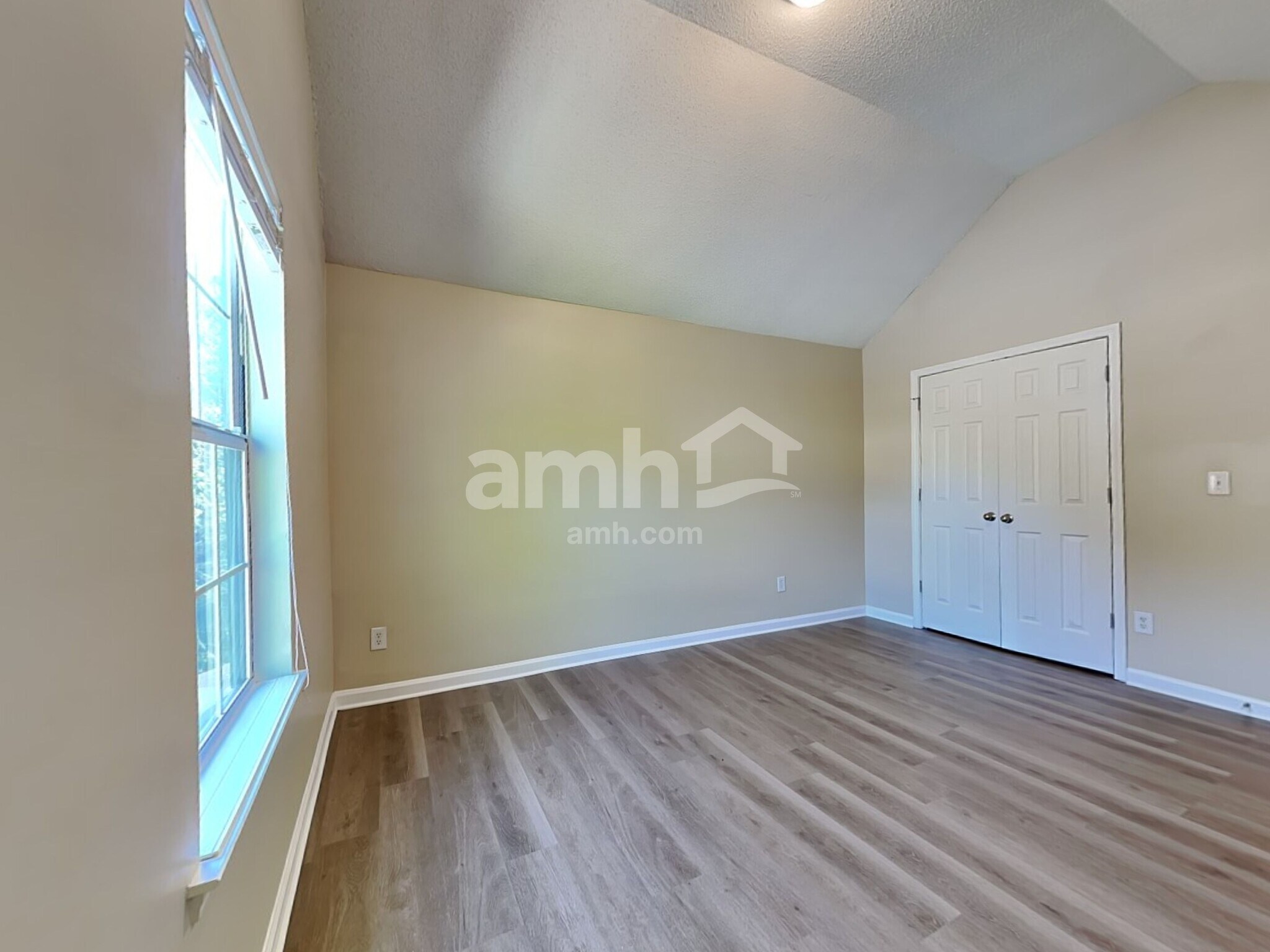 Building Photo - 2988 Cherohala Pt SW