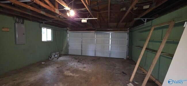 Building Photo - 3526 Cindy St NW