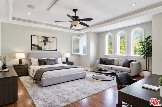 Building Photo - 2023 Parnell Ave