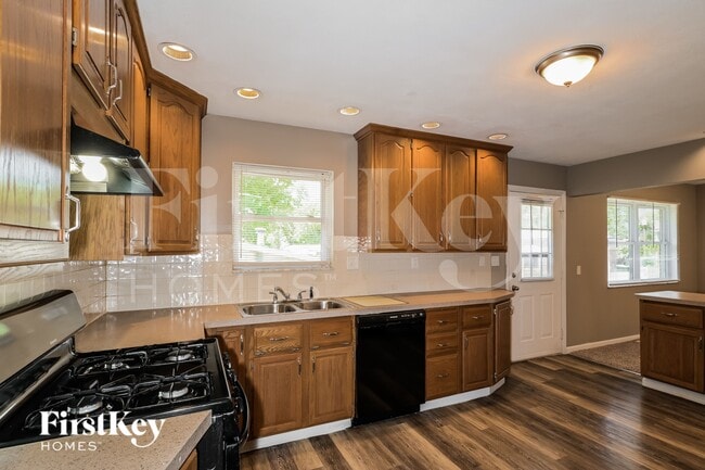 Building Photo - 1785 Trotterway Dr