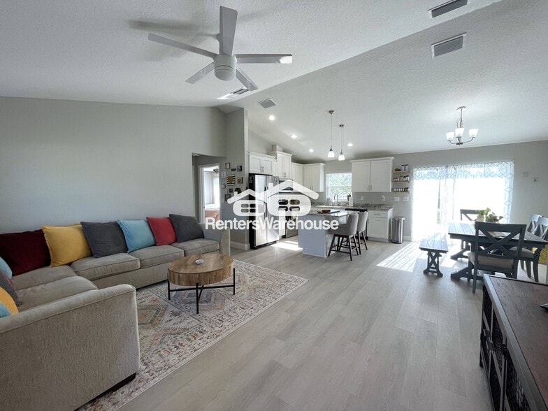 Building Photo - 14496 Goldeneye Rd